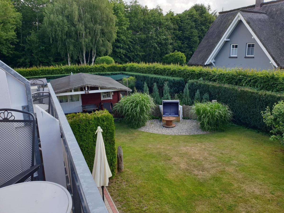 Buhne II Og Apartment Wieck Bagian luar foto