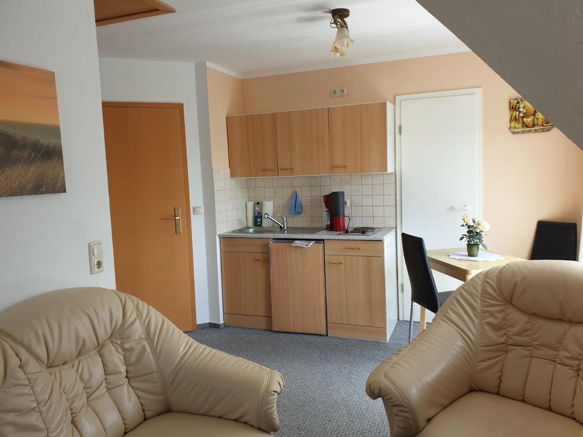 Buhne II Og Apartment Wieck Bagian luar foto